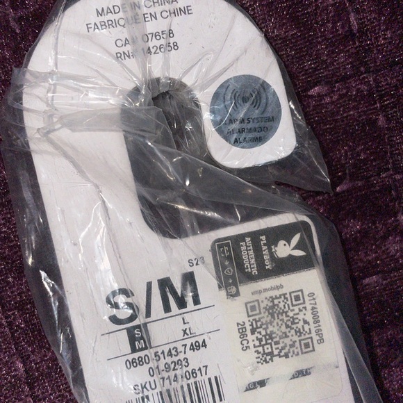 New PlayBoy Bunny black canvas belt white bunny’s clip front size sz s/m & l/xl - Picture 7 of 8